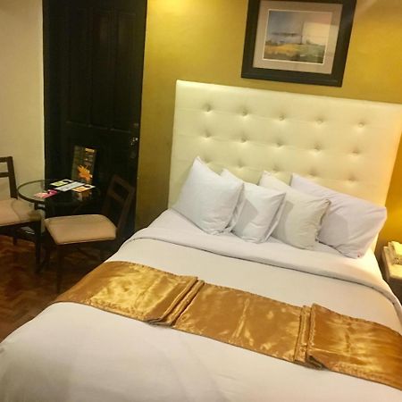 Lourdes Suites Makati City Extérieur photo