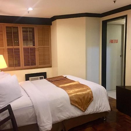 Lourdes Suites Makati City Extérieur photo