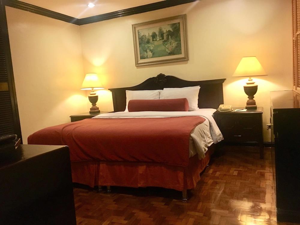 Lourdes Suites Makati City Extérieur photo