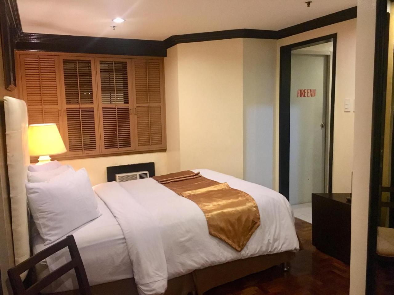 Lourdes Suites Makati City Extérieur photo